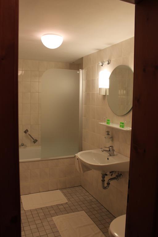 Hotel Hoefler B&B Nuremberg Exterior photo