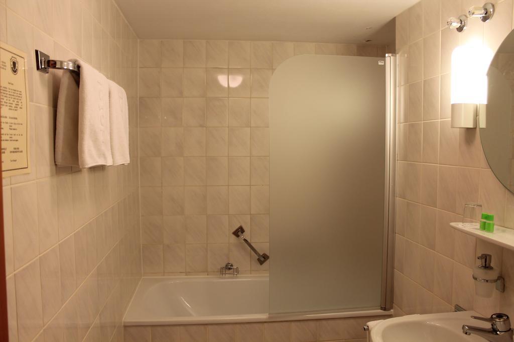 Hotel Hoefler B&B Nuremberg Exterior photo